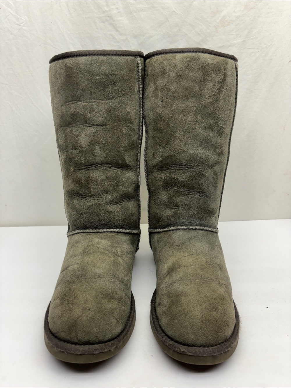 UGG Classic Tall Boots, size 7